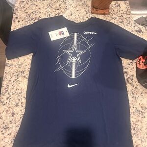 Dallas Cowboys women’s tee